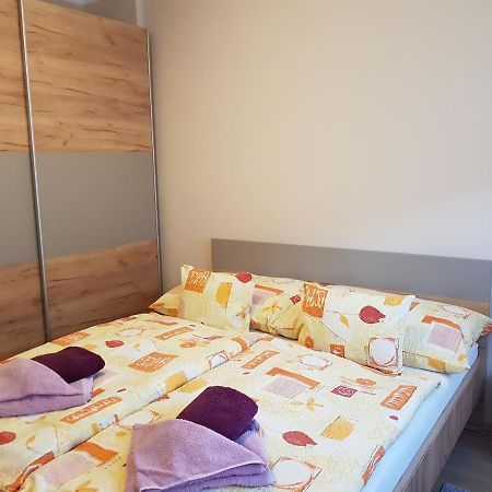Appartement Henrietta Apartmanhaz à Zalakaros Extérieur photo