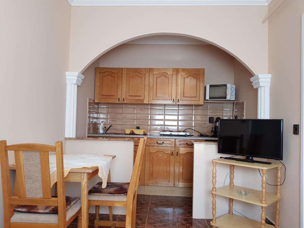 Appartement Henrietta Apartmanhaz à Zalakaros Extérieur photo