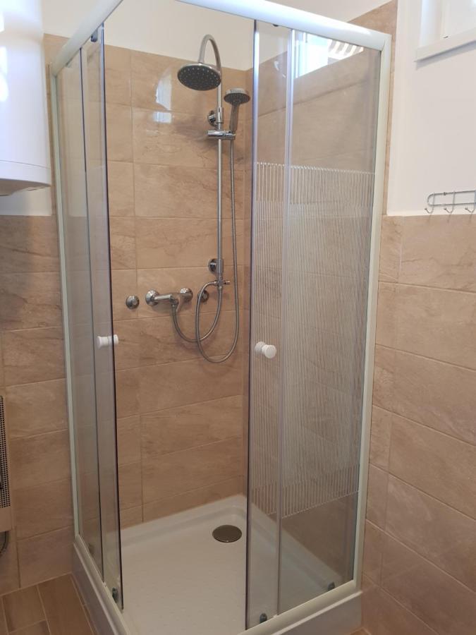 Appartement Henrietta Apartmanhaz à Zalakaros Extérieur photo
