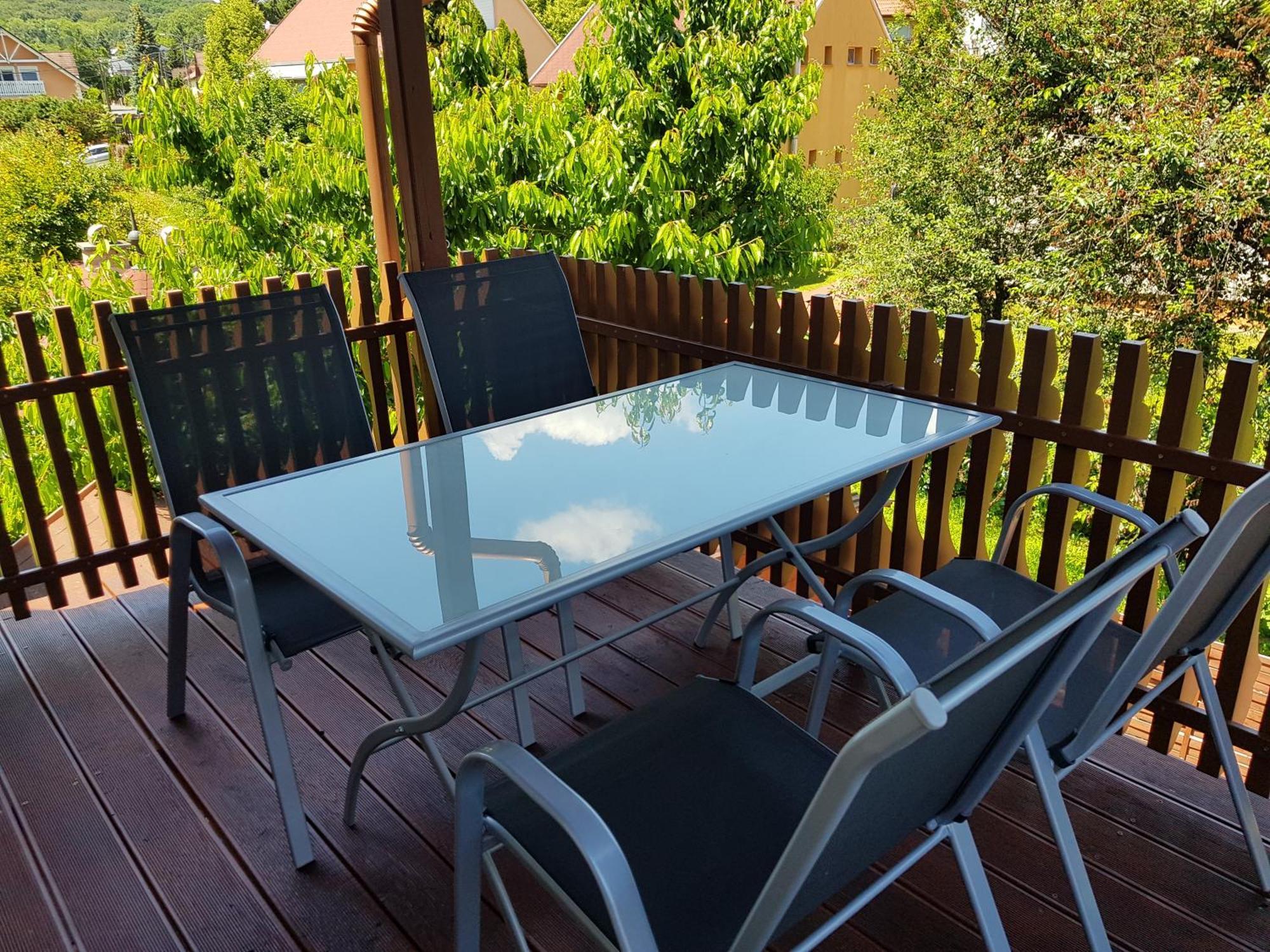 Appartement Henrietta Apartmanhaz à Zalakaros Extérieur photo